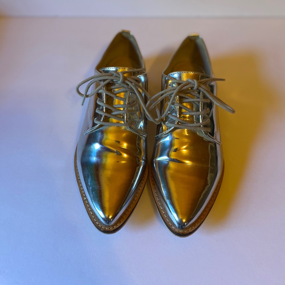 Metallic Silver Pointed Oxfords